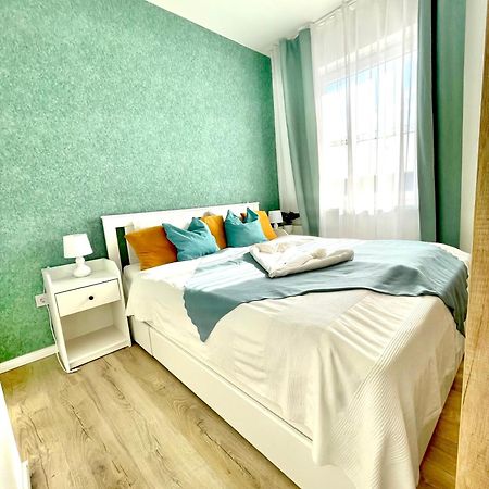 Margaret Apartment Next To The Lukacs Spa With Panorama Danube Budapest Eksteriør billede