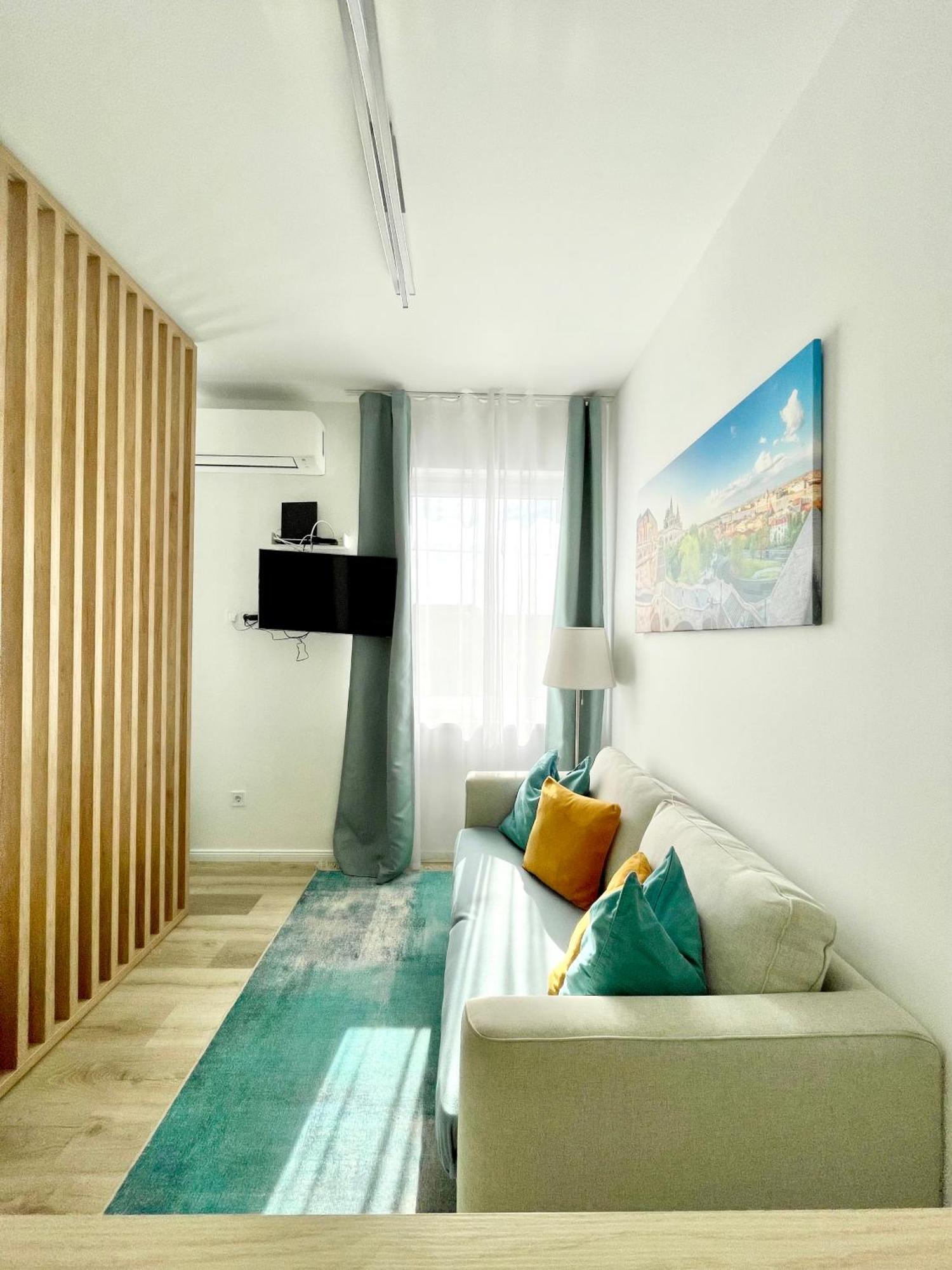 Margaret Apartment Next To The Lukacs Spa With Panorama Danube Budapest Eksteriør billede