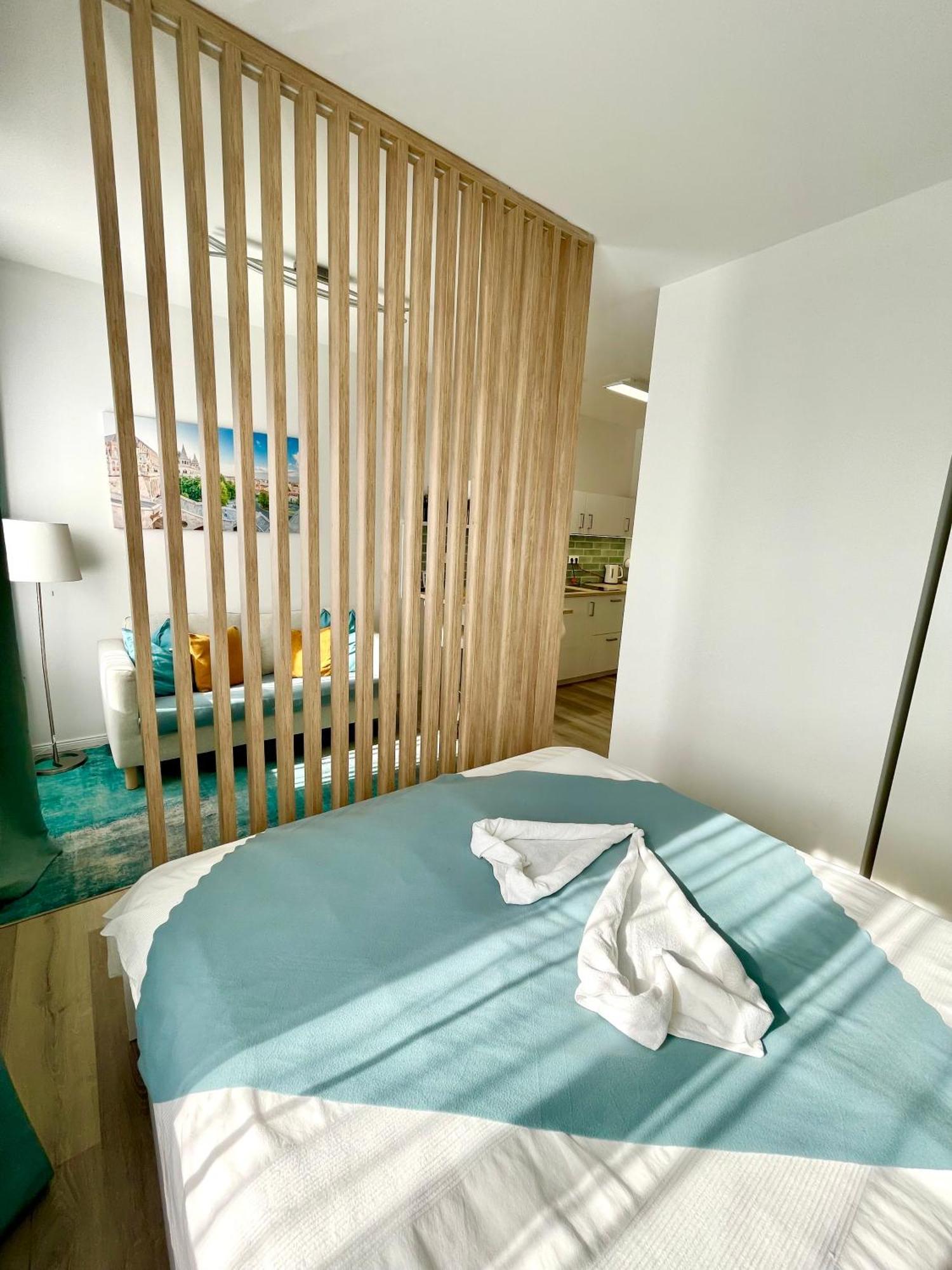 Margaret Apartment Next To The Lukacs Spa With Panorama Danube Budapest Eksteriør billede