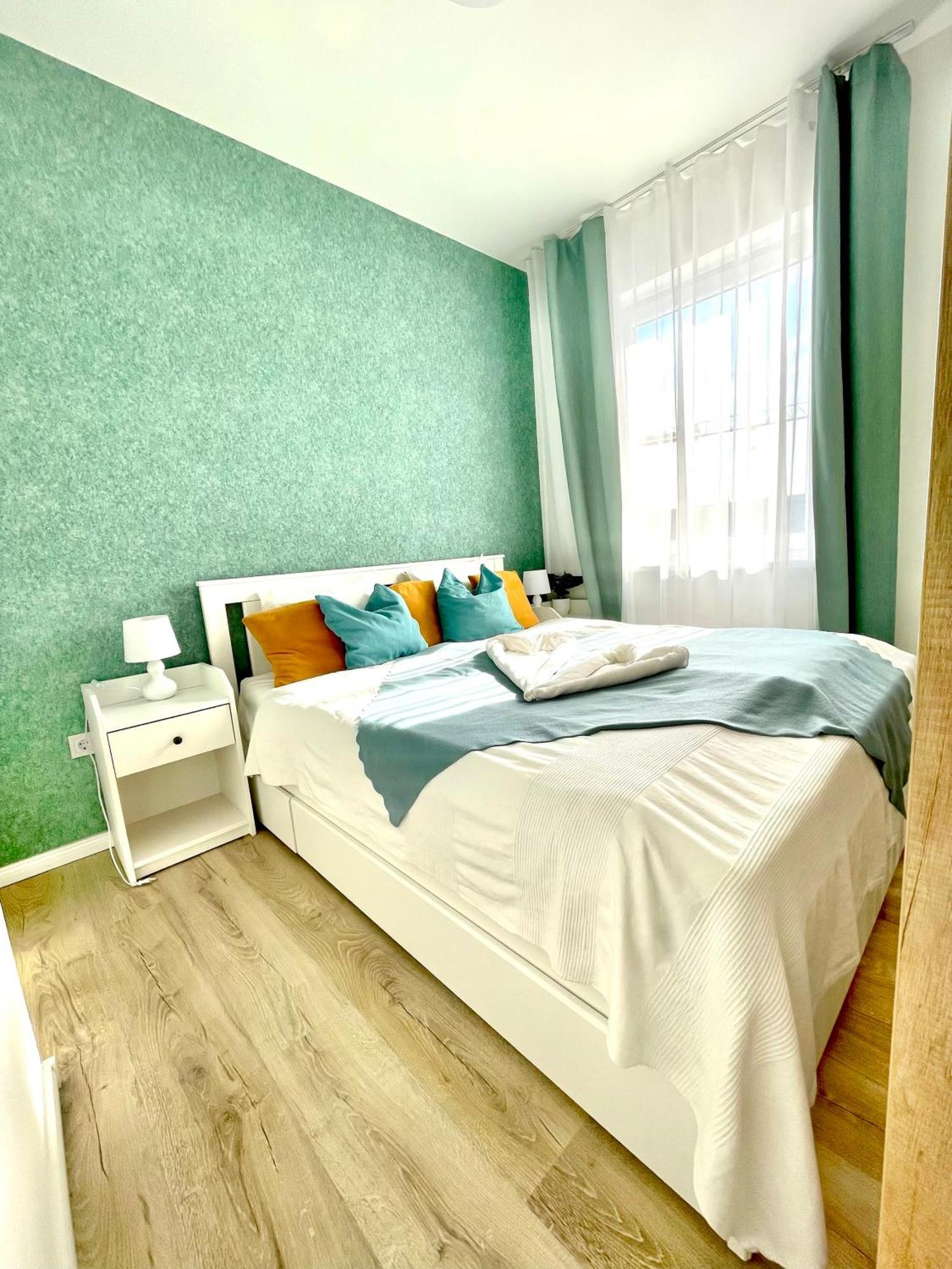 Margaret Apartment Next To The Lukacs Spa With Panorama Danube Budapest Eksteriør billede