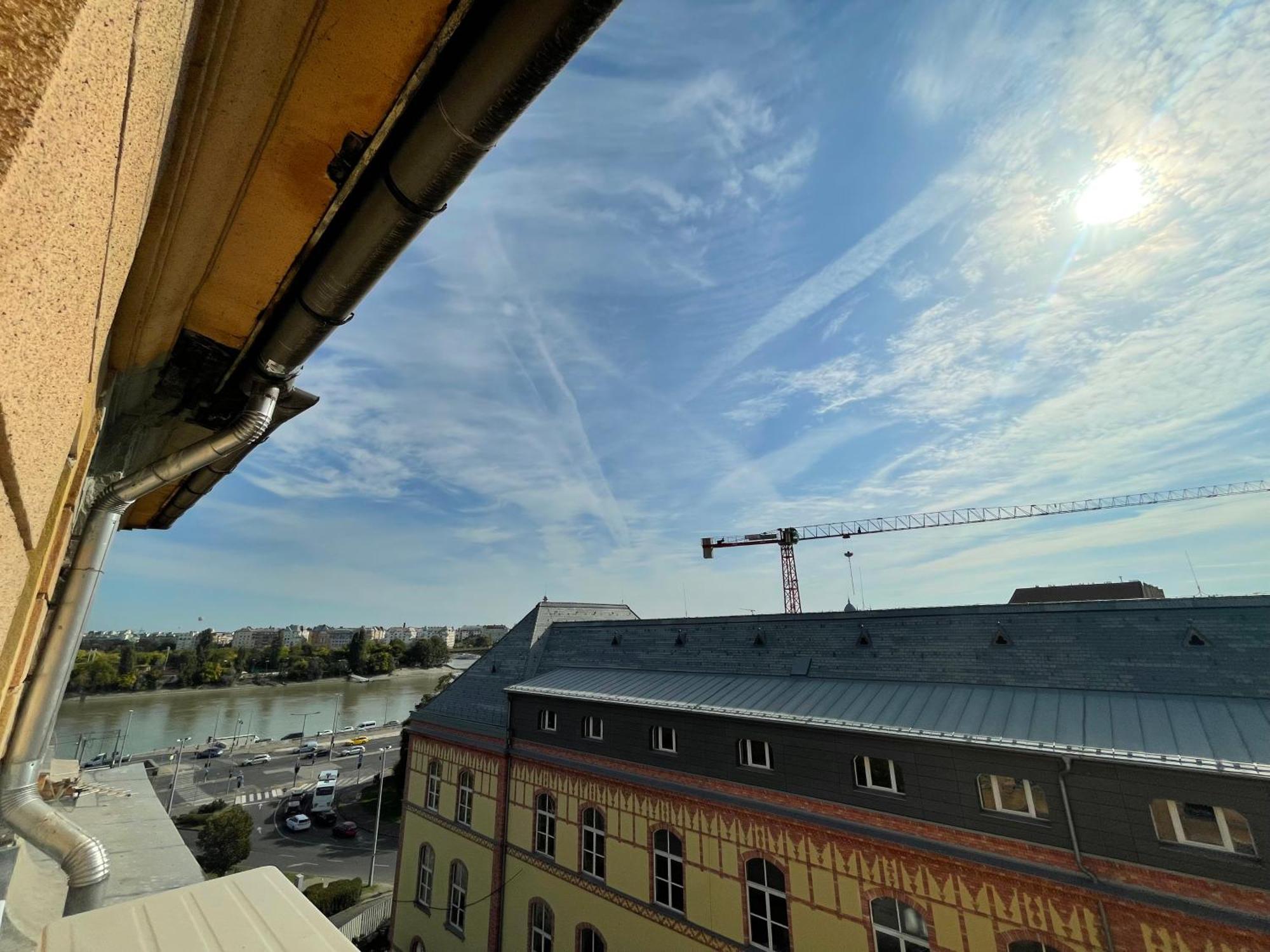 Margaret Apartment Next To The Lukacs Spa With Panorama Danube Budapest Eksteriør billede